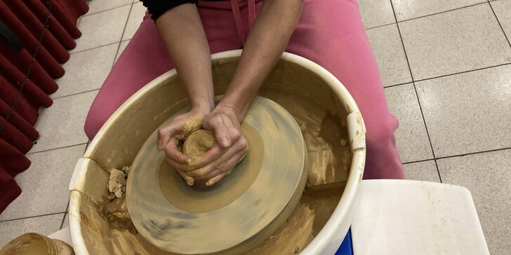 School of Arts: Kurzy maľovania a modelovania keramiky