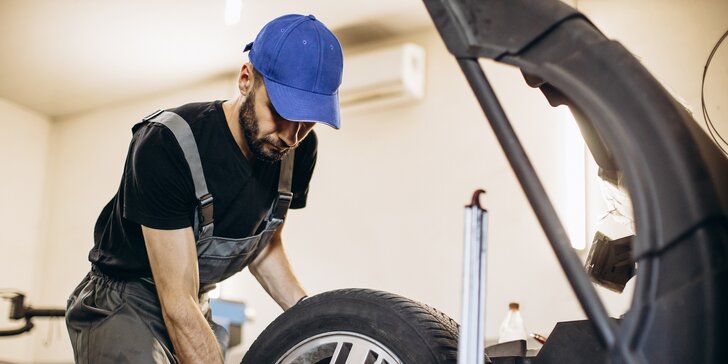 Výmena kolies alebo kompletné prezutie pneumatík s vyvážením a kontrolou vozidla
