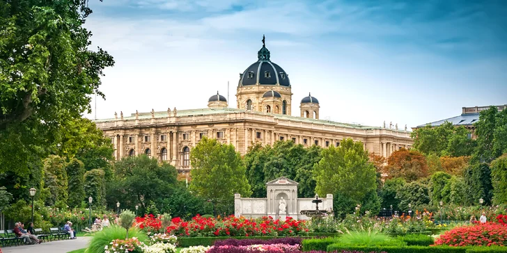 4* dovolenka vo Viedni pre 1–4 osoby: hotel pri zábavnom parku Práter, raňajky a vstup na ruské koleso