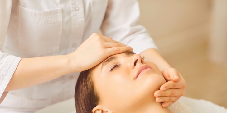 Hĺbkové čístenie s hydrodermabráziou aj relaxačná masáž pleti