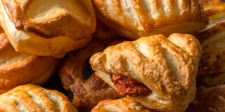 Chutná pauza: Minikoláčiky s donutom alebo pizza plátkom + osviežujúci nápoj
