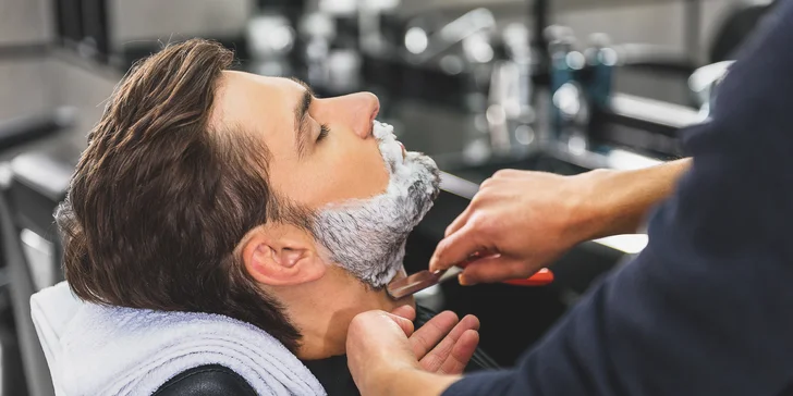 Ošetrenie vlasov po lete, vlasový wellness aj služby barbera v FN Care