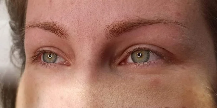 Jarné ošetrenie, laminácia alebo microblading s korekciou v salóne Hair.ly