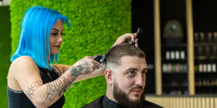Barberské služby: pánsky strih a úprava brady strojčekom alebo britvou v BEGENTLEMAN BARBER & STORE