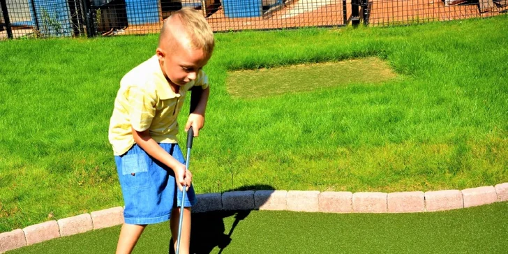 Najväčší outdoorový minigolf pre 2 až 4 osoby na východnom Slovensku