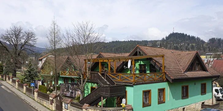 Rodinný penzión s raňajkami v kúpeľnej obci Vyšné Ružbachy: na skok Pieniny, Tatry aj Poľsko
