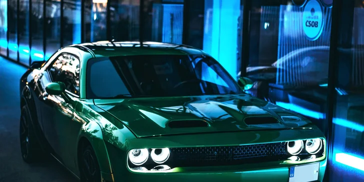 Superjazda v nadupanom DODGE CHALLENGER WIDEBODY 5.7 V8 HEMI na 15 - 60 minút vrátane pohonných hmôt a spolujazdcov zadarmo