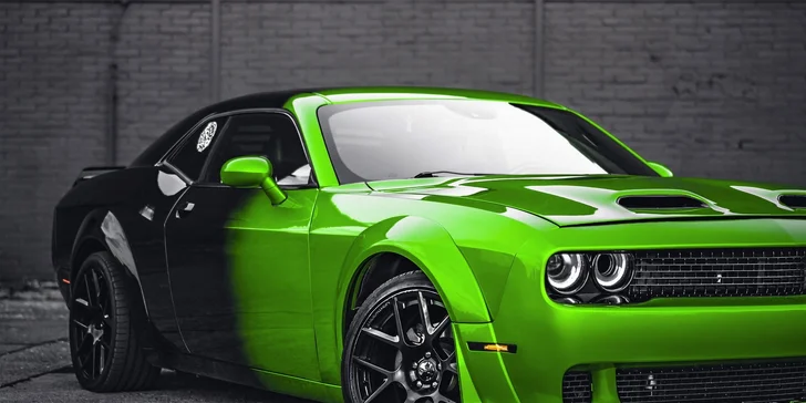 Superjazda v nadupanom DODGE CHALLENGER WIDEBODY 5.7 V8 HEMI na 15 - 60 minút vrátane pohonných hmôt a spolujazdcov zadarmo