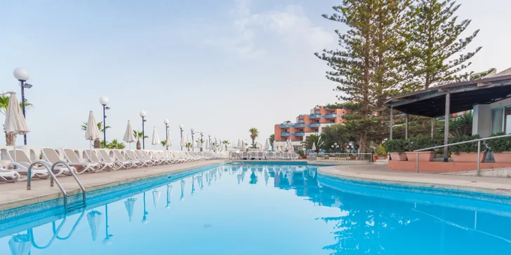 Malta a St. Paul's Bay: 4* hotel pri známej pláži Bugibba Beach, neobmedzený wellness aj raňajky