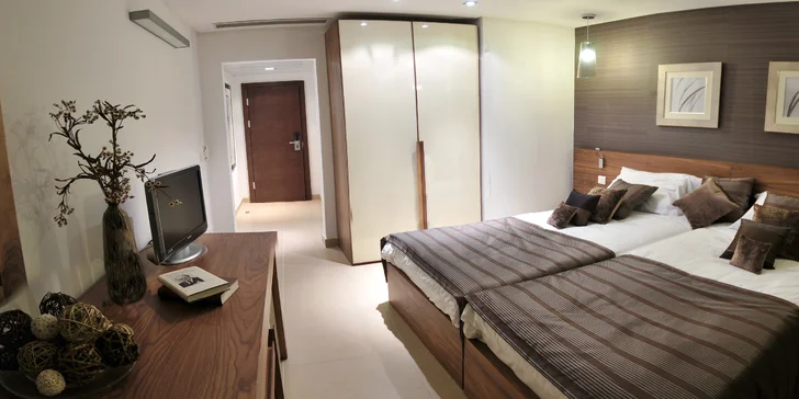 Malta a St. Paul's Bay: 4* hotel pri známej pláži Bugibba Beach, neobmedzený wellness aj raňajky