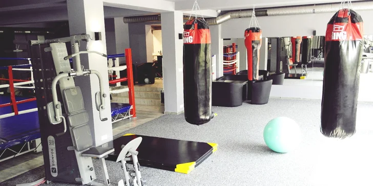Levanduľové kráľovstvo pri jazere: Moderné izby s výhľadom, raňajky v cene a možnosť wellnessu