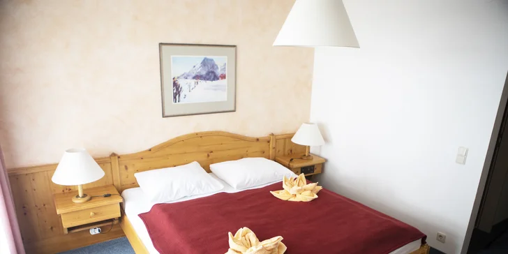 Dachstein s neobmedzeným wellness a polpenziou, hotel 200 m od lanovky
