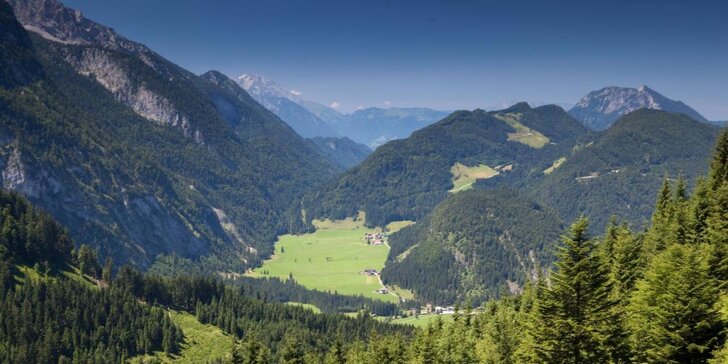 Dachstein s neobmedzeným wellness, raňajkami a turistickou kartou Tennengau Plus Card