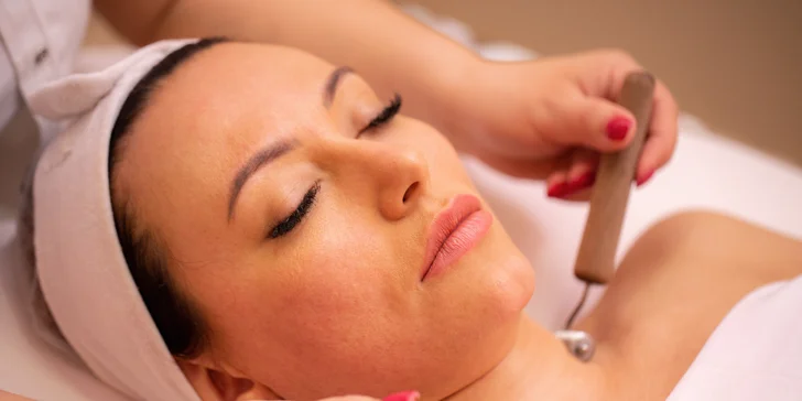 Masáže alebo maderoterapia tváre a dekoltu i celého tela v novootvorenom salóne Glow Beauty, v ponuke aj výhodné permanentky
