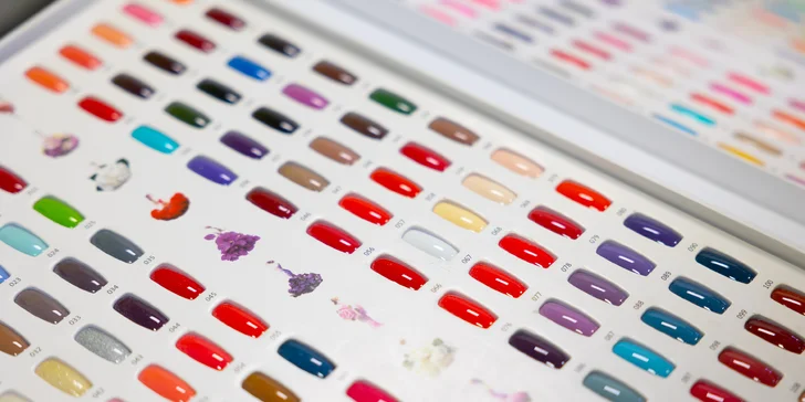 Bio Nails: Manikúra s lakovaním či gél lakom alebo mokrá pedikúra s lakovaním či bez