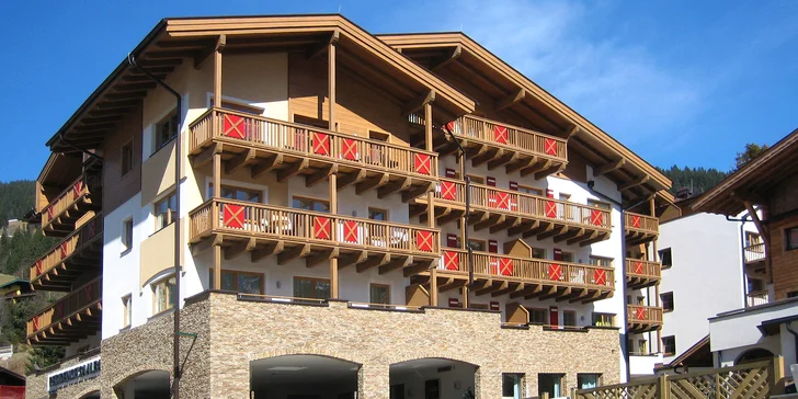 Aktívna dovolenka v Rakúsku, oblasť Saalbach: apartmány až pre 8 osôb, sauny a zadarmo lanovky