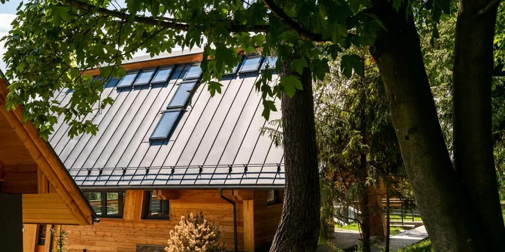 Luxusné apartmány s fenomenálnym výhľadom: len na skok od termálnych kúpeľov aj do Tatier