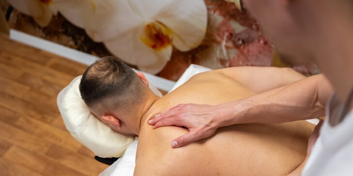 Športová kondičná, celotelová, klasická alebo myofasciálna trigger point masáž pre zdravie celého tela