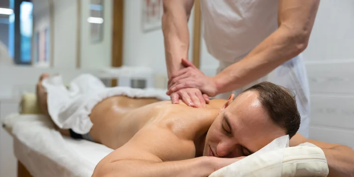 Celotelová, klasická alebo myofasciálna trigger point masáž pre zdravie celého tela