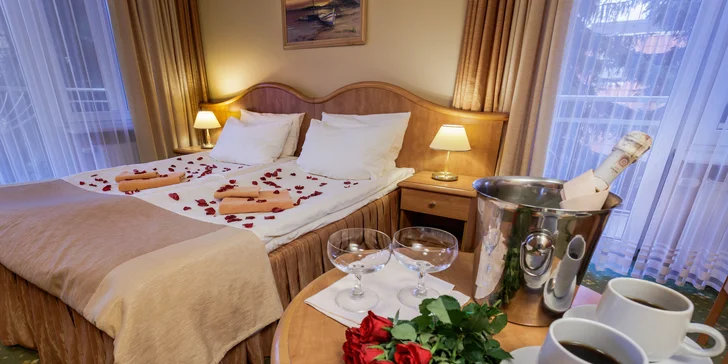 Dovolenka pri Balte: hotel 200 m od pláže, polpenzia a neobmedzený wellness