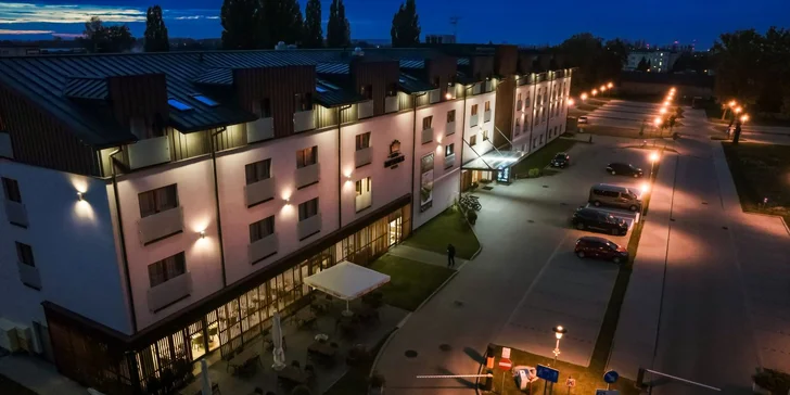 Rodinná dovolenka plná zážitkov a emócií: Navštívte Osvienčim, Krakov a užite si aj zábavné parky