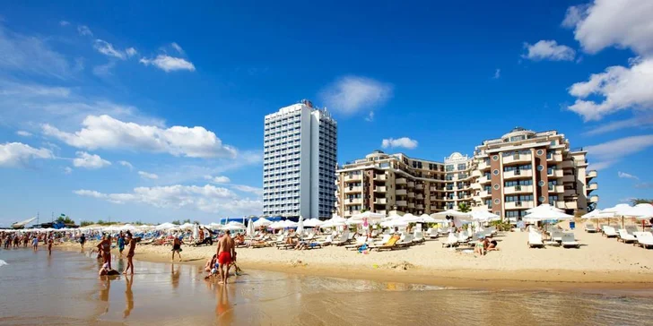 Bulharsko letecky: All inclusive v hoteli s bazénom, nádhernou plážou a výbornou stravou
