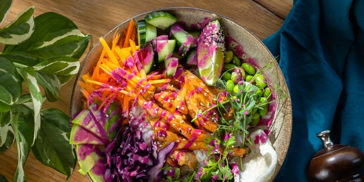 Buddha Bowl, Yellow Curry alebo otvorené vouchery na konzumáciu jedál a nápojov v About coffee&food