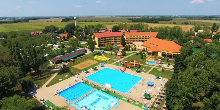 Celodenný vstup do Thermal Parku Patince a na letné termálne kúpalisko Patince