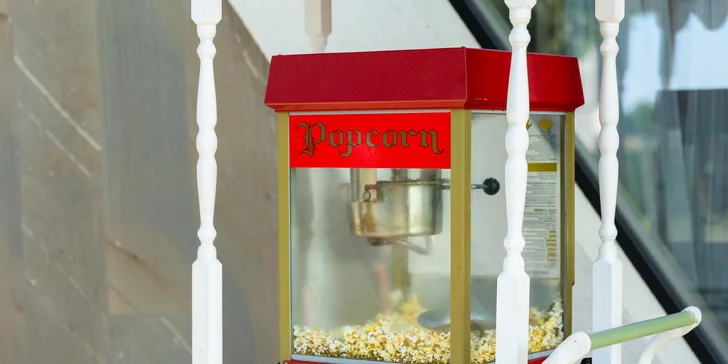 Pochúťky z Gugu: Kopčeková zmrzlina, wafle s nutellou, koláč, popcorn, káva, Prosecco