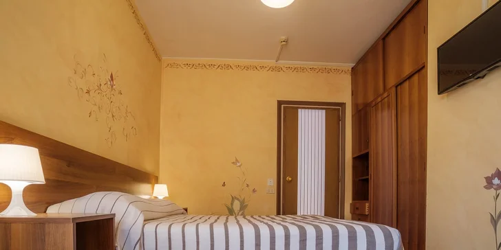 Rodinná dovolenka pri brehu Gardského jazera: 3* hotel 100 m od pláže, raňajky aj polpenzia, uvítací drink