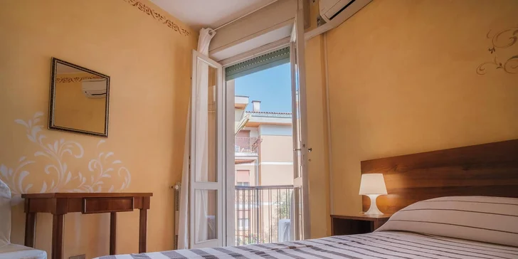 Rodinná dovolenka pri brehu Gardského jazera: 3* hotel 100 m od pláže, raňajky aj polpenzia, uvítací drink