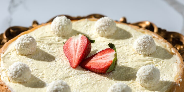 Poctivý cheesecake s Lotus alebo Raffaello posýpkou pre vaše potešenie - osobný odber alebo rozvoz