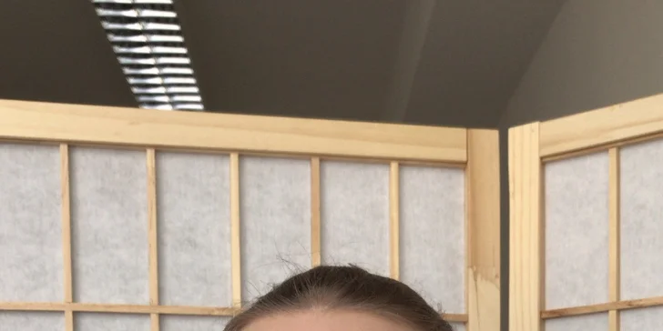 Príležitostné líčenie, laminácia obočia či lash lift