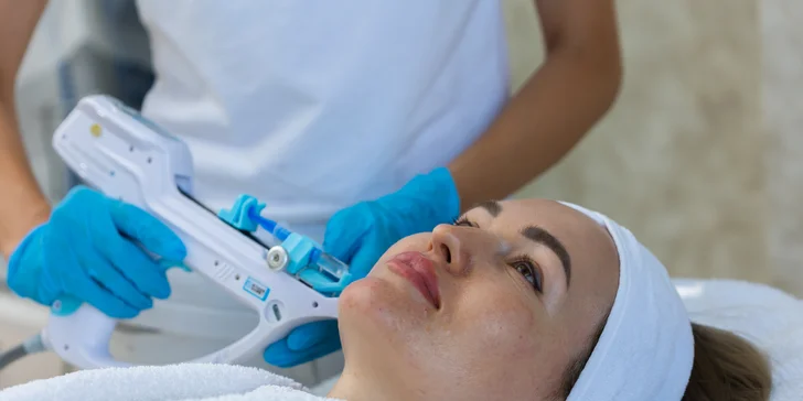 Mezoterapia Vital Injectorom: 7 účinných sér pre každý typ pleti