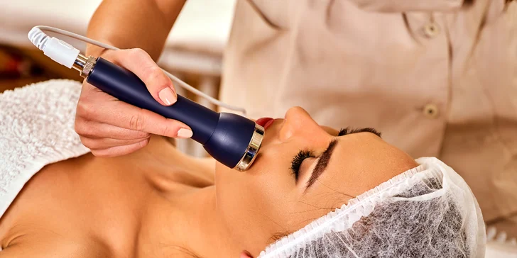 Ošetrenia pleti, mikrodermabrázia, lash lift či laminácia obočia v Michalovciach