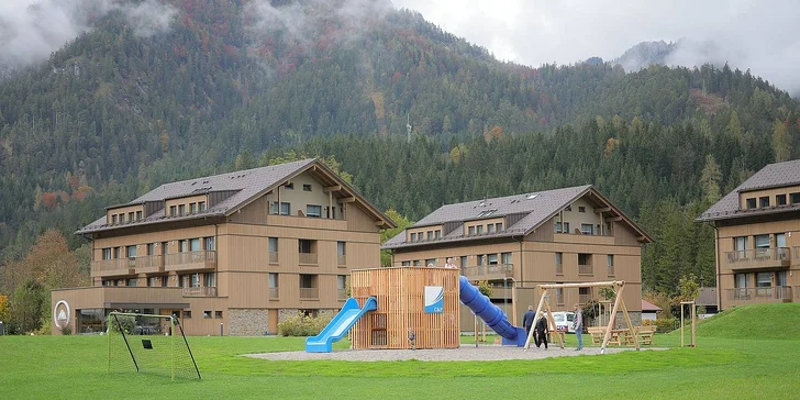 Pobyt v apartmánoch až pre 7 osôb s neobmedzeným wellness v rakúskom pohorí Totes Gebirge