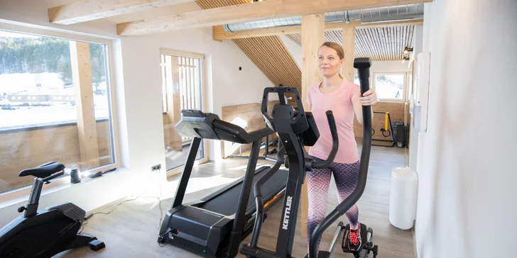 Pobyt v apartmánoch až pre 7 osôb s neobmedzeným wellness v rakúskom pohorí Totes Gebirge
