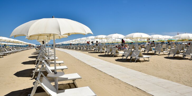 Dovolenka s plnou penziou pri talianskom Rimini: hotel 100 m od mora, až 2 deti zadarmo, bazén