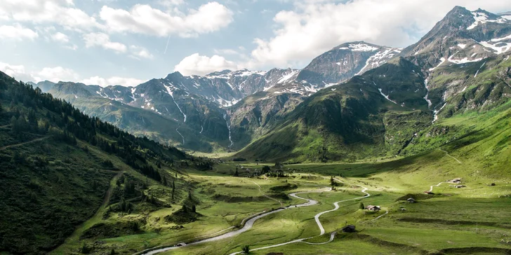 Pobyt v srdci Hofgasteinu: polpenzia, sauna, lekcia jogy, Gastein Card so zľavami aj 82 km zjazdoviek