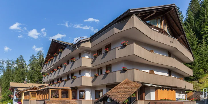 Dolomity v lete: polpenzia, wellness so saunou a bazénom, Trentino Guest Card so vstupmi na atrakcie