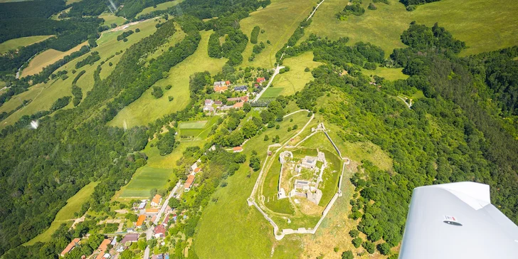 Zážitkové lety na lietadle DIAMOND DA-40 D pre 1 až 3 osoby - aj s možnosťou pilotovania