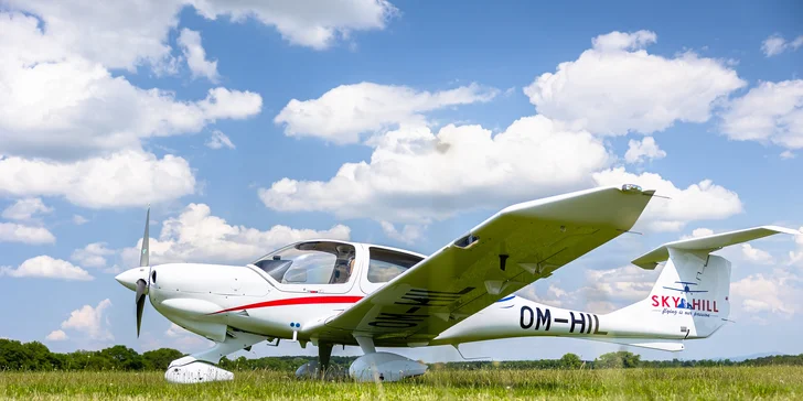 Zážitkové lety na lietadle DIAMOND DA-40 D pre 1 až 3 osoby - aj s možnosťou pilotovania
