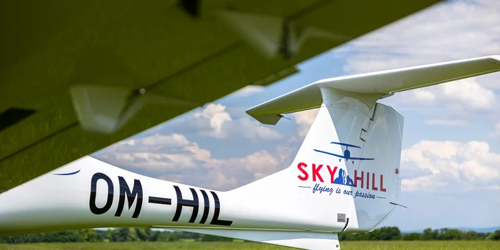 Zážitkové lety na lietadle DIAMOND DA-40 D pre 1 až 3 osoby - aj s možnosťou pilotovania