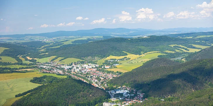 Zážitkové lety na lietadle DIAMOND DA-40 D pre 1 až 3 osoby - aj s možnosťou pilotovania