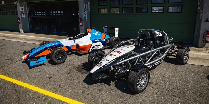 Adrenalín na Slovakia Ringu: Jazda na FORMULA F4 alebo ARIEL ATOM 3.5