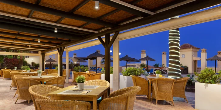 Tenerife: apartmány s výhľadom na more až pre 6 osôb, vyhrievané bazény aj animačné programy pre deti