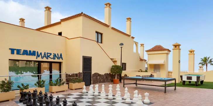 Tenerife: apartmány s výhľadom na more až pre 6 osôb, vyhrievané bazény aj animačné programy pre deti