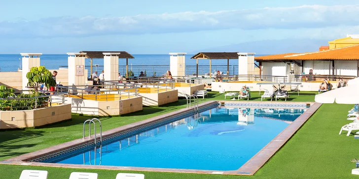 Dovolenka na Tenerife: štúdiá či apartmány 500 m od pláže, all inclusive jedlo a nápoje, veľa vyžitia