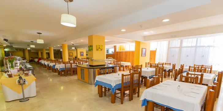 Dovolenka na Tenerife: štúdiá či apartmány 500 m od pláže, all inclusive jedlo a nápoje, veľa vyžitia