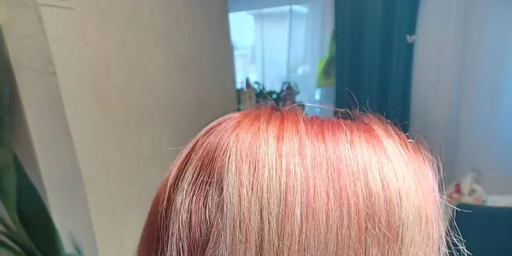 Strih, regenerácia, balayage, ombré, brazílsky keratín, predĺženie vlasov kanekalonom alebo 3v1 pre kompletnú krásu